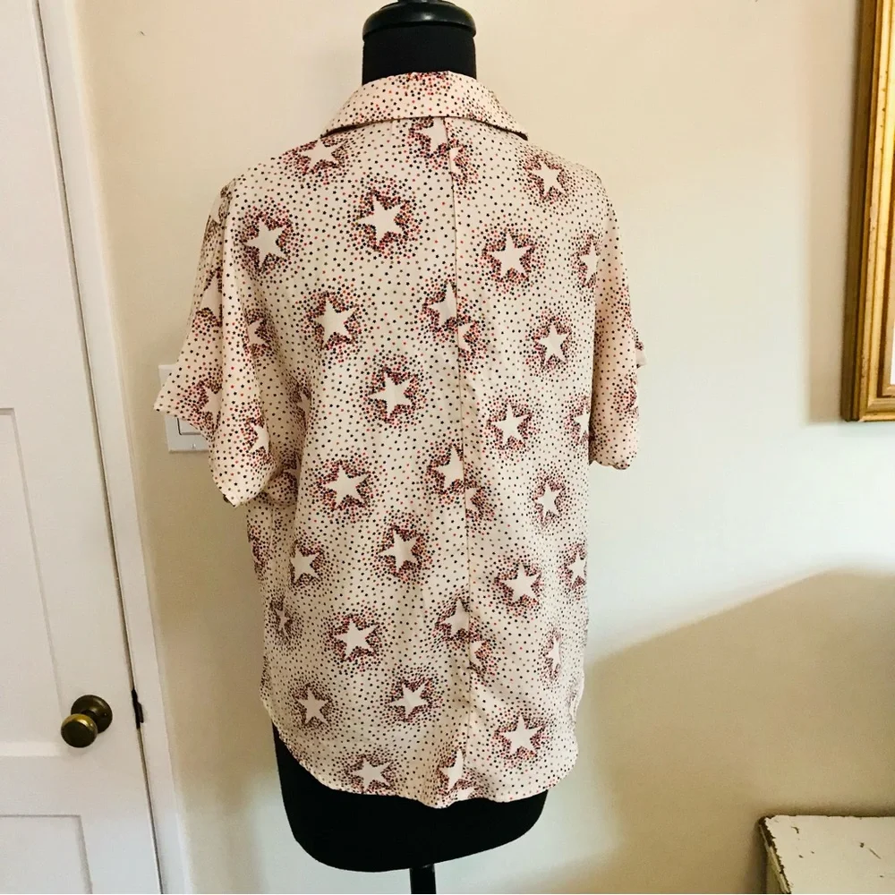 Le Lis Star Print Crossover Blouse - Picture 4 of 11